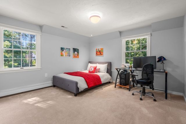 54 Hampshire St, Newton, MA 02465