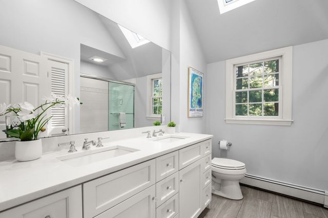 54 Hampshire St, Newton, MA 02465
