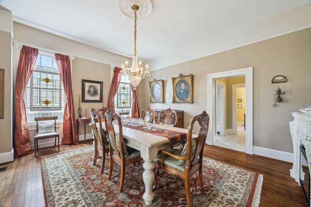 607 11th Street, Galveston, TX 77550