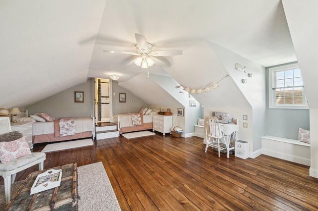 607 11th Street, Galveston, TX 77550