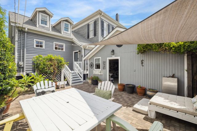 607 11th Street, Galveston, TX 77550