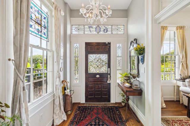 607 11th Street, Galveston, TX 77550