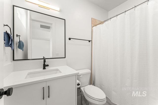 2533 S Linnet Place, Boise, ID 83716
