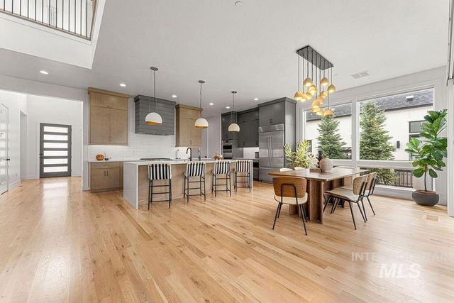 2533 S Linnet Place, Boise, ID 83716