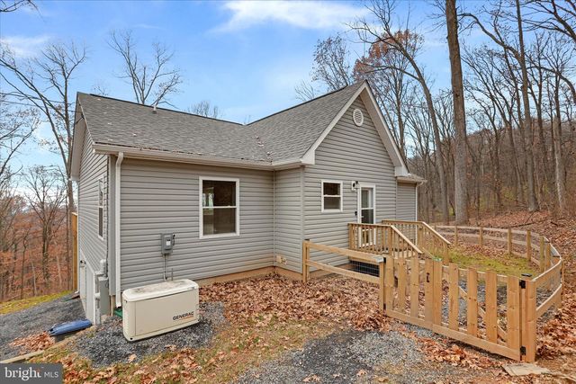 401 BRAGG DR, Front Royal, VA 22630