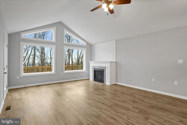 401 BRAGG DR, Front Royal, VA 22630