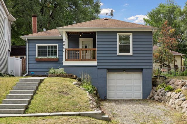 2953 Ewing Avenue N, Robbinsdale, MN 55422