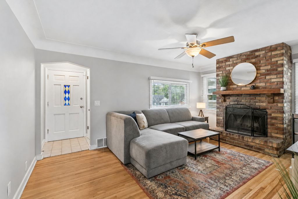 2953 Ewing Avenue N, Robbinsdale, MN 55422 — photo 5