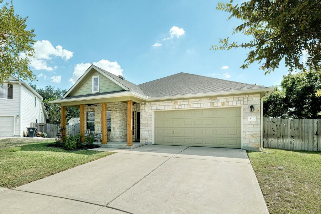 811 Bedford CT, Georgetown, TX 78628