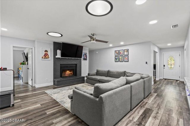 342 Bent Creek Lane, Ormond Beach, FL 32174