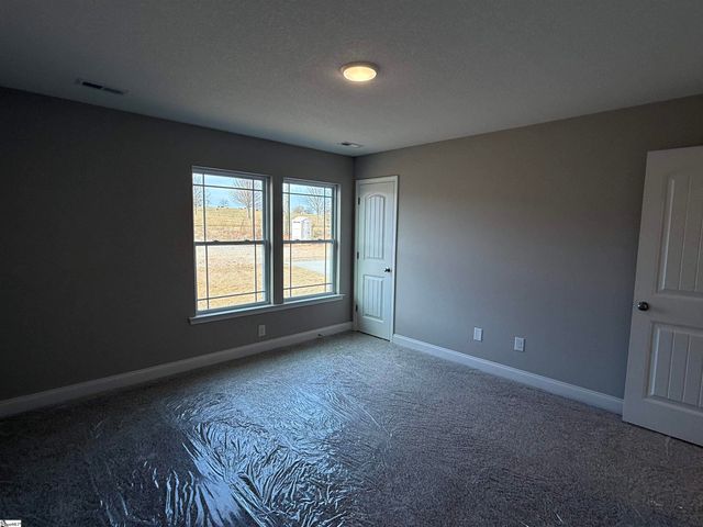 341 Little Mountain Circle, Inman, SC 29349