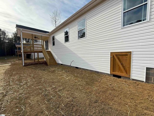 341 Little Mountain Circle, Inman, SC 29349