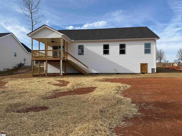 341 Little Mountain Circle, Inman, SC 29349