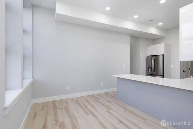 365 George Street 1, New Brunswick, NJ 08901