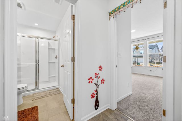 3073 Creekridge Court, Columbus, IN 47201