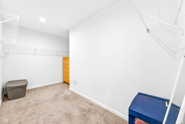 3073 Creekridge Court, Columbus, IN 47201