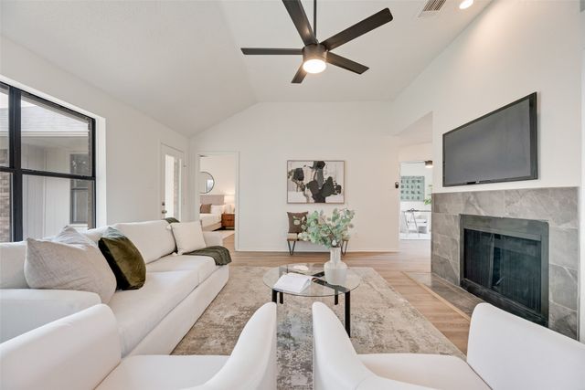 552 Kirkland Drive, Coppell, TX 75019