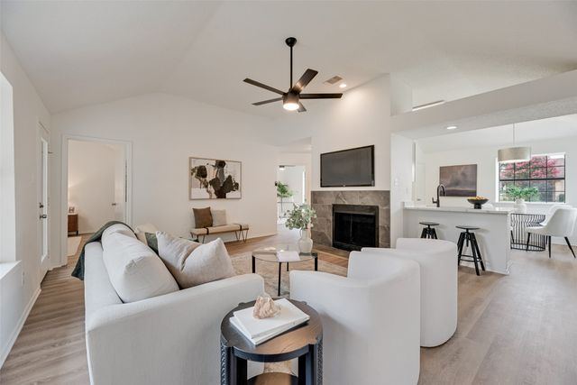552 Kirkland Drive, Coppell, TX 75019