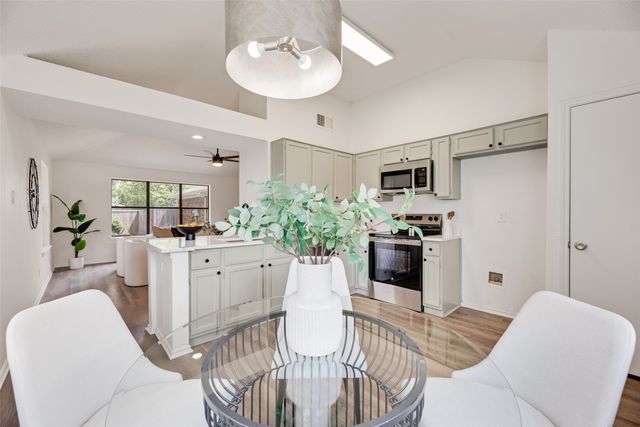 552 Kirkland Drive, Coppell, TX 75019