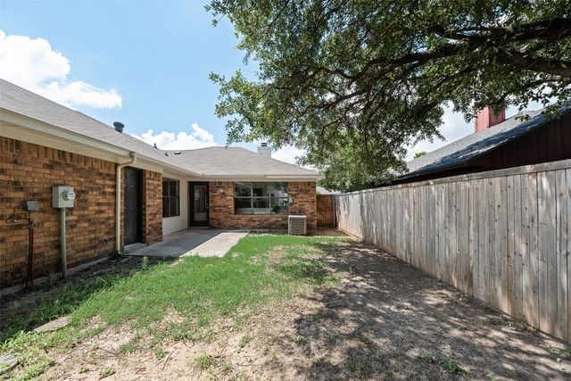 552 Kirkland Drive, Coppell, TX 75019