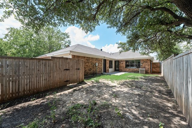 552 Kirkland Drive, Coppell, TX 75019