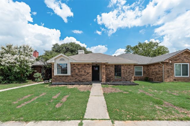 552 Kirkland Drive, Coppell, TX 75019