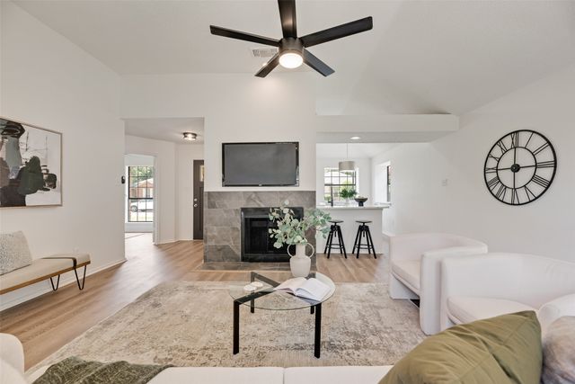 552 Kirkland Drive, Coppell, TX 75019