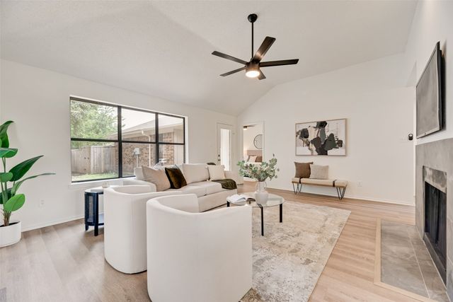 552 Kirkland Drive, Coppell, TX 75019