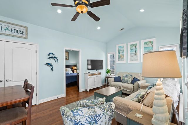 6001 - 1447 S Kings Hwy., Myrtle Beach, SC 29575