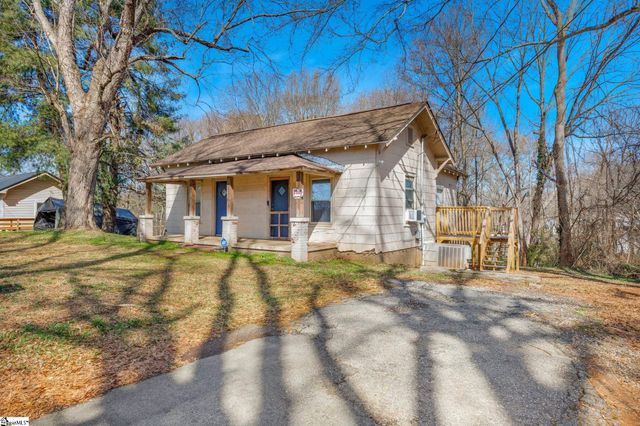 202 Lucky Street, Easley, SC 29640