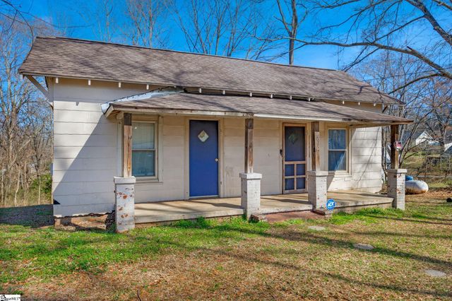 202 Lucky Street, Easley, SC 29640