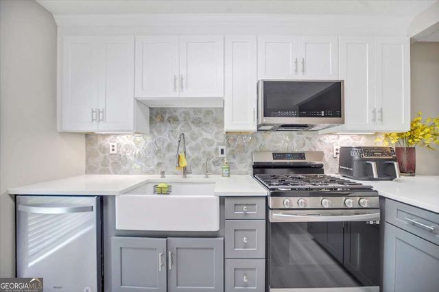 2602 Cumberland Court SE, Smyrna, GA 30080