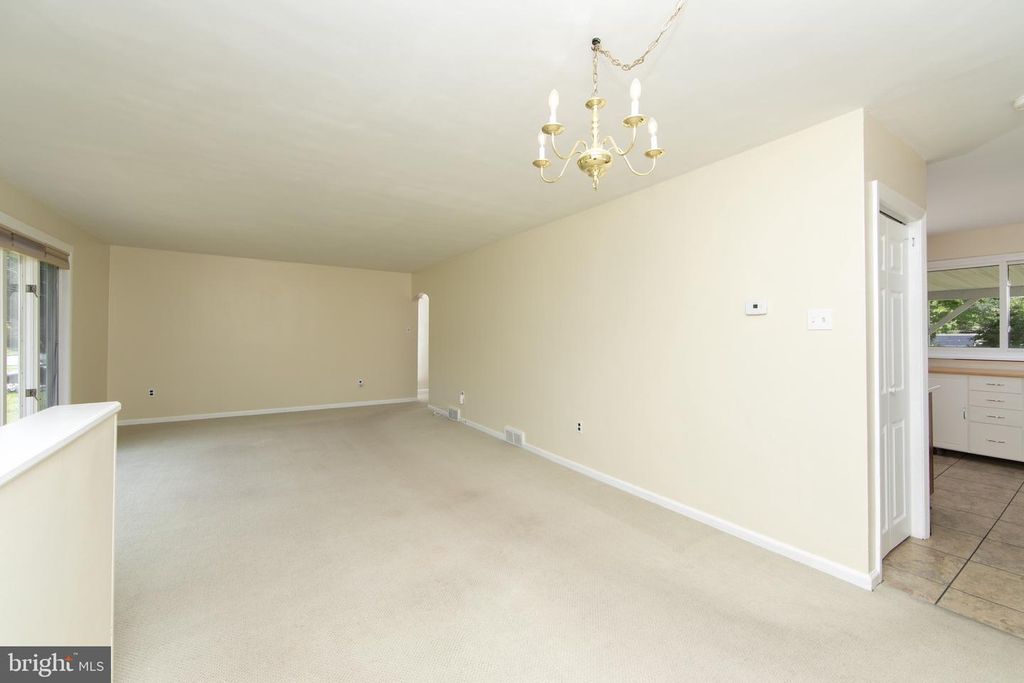 6 SUNSET DR, VOORHEES, NJ 08043 — photo 5