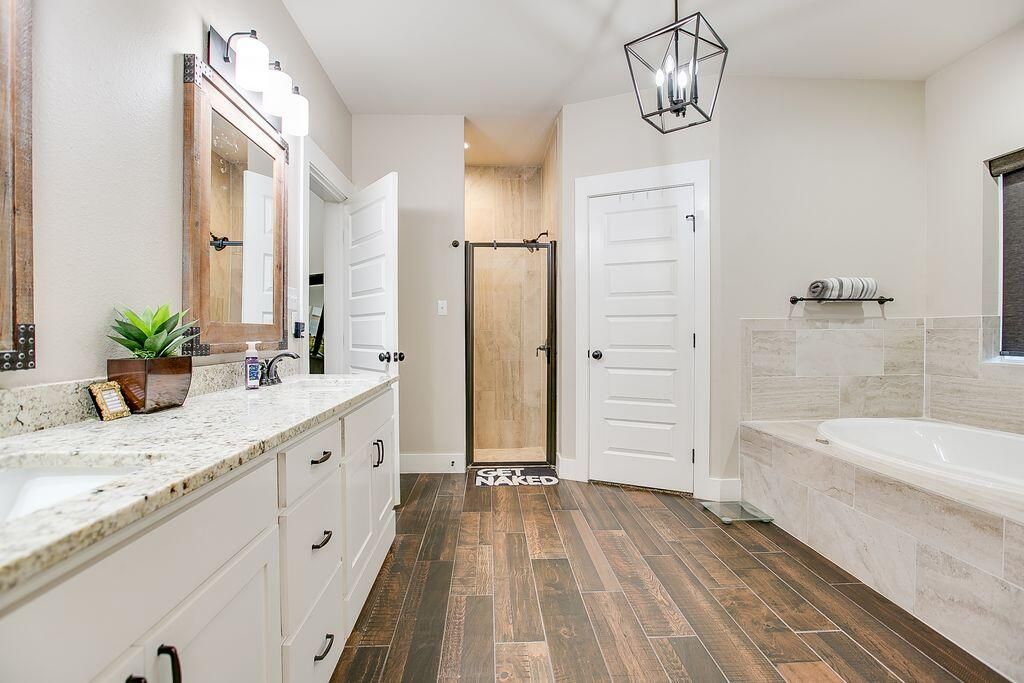 Image 13 of property listing at 4729 Karsten Creek Drive, San Angelo, TX 76904