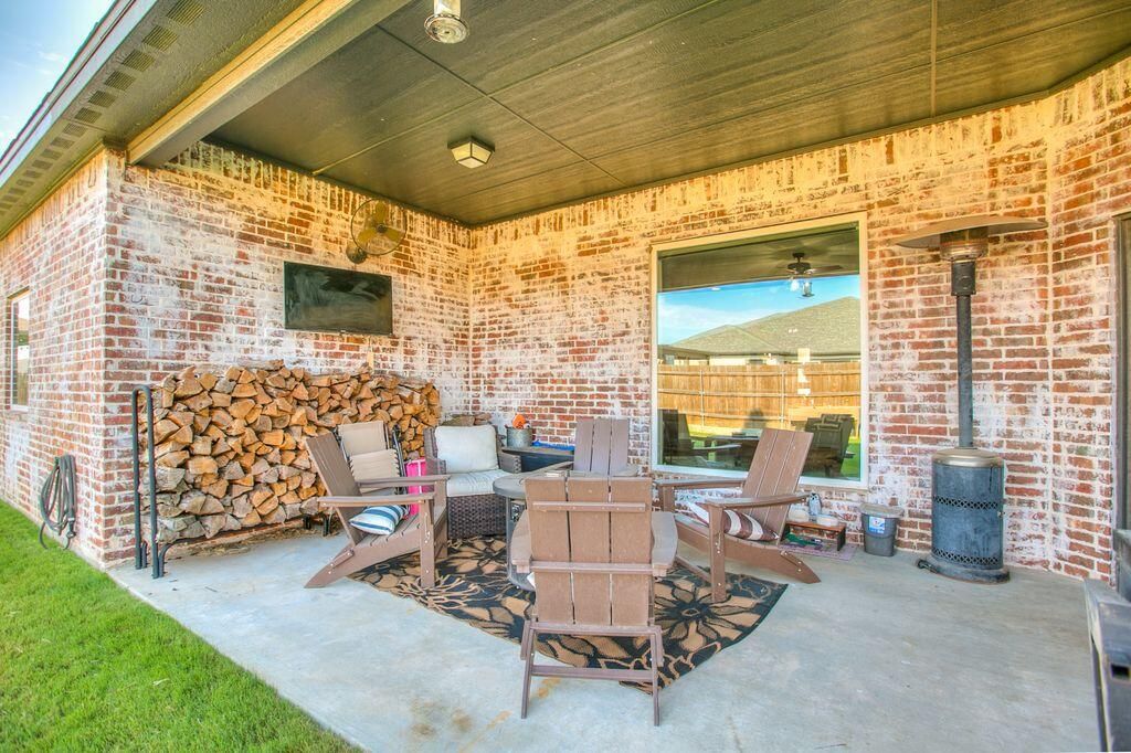 Image 20 of property listing at 4729 Karsten Creek Drive, San Angelo, TX 76904