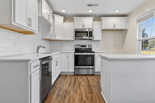 346 Heatherwood DR, Murfreesboro, TN 37129