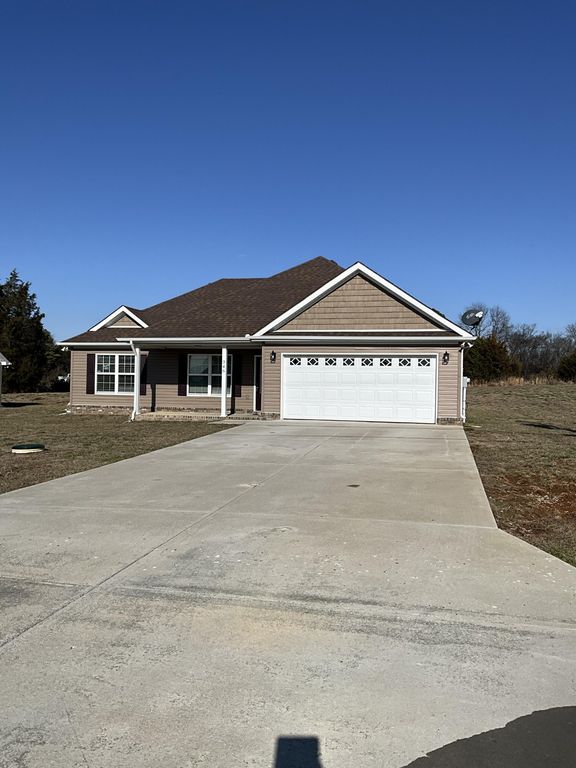 346 Heatherwood DR, Murfreesboro, TN 37129