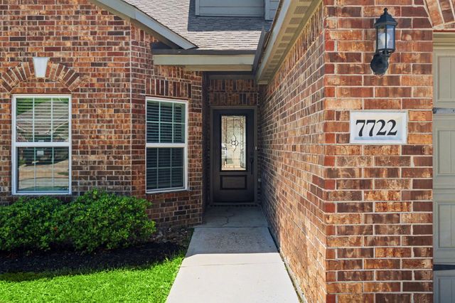 7722 Boulder Sunstone Lane, Conroe, TX 77304
