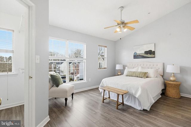 2220 COMMISSARY CIR, Odenton, MD 21113