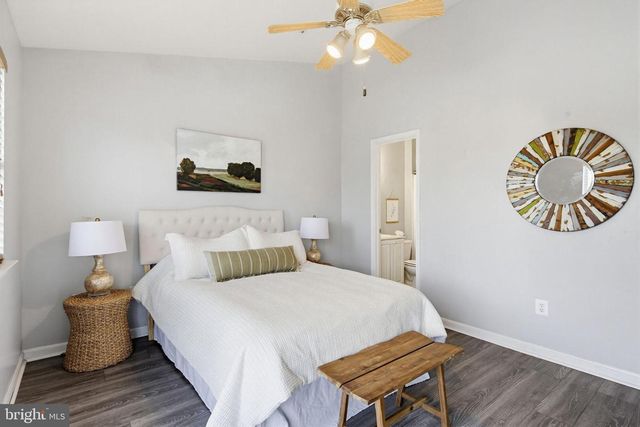 2220 COMMISSARY CIR, Odenton, MD 21113