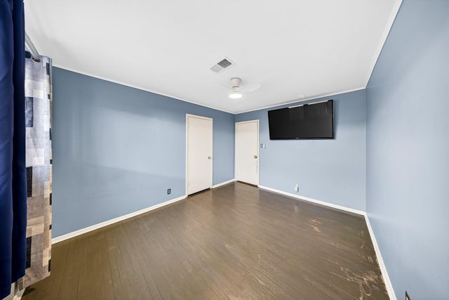 6015 De Moss Drive, Houston, TX 77081