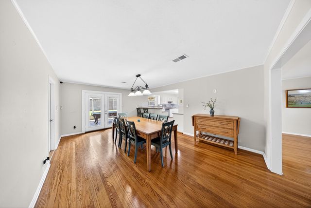 6015 De Moss Drive, Houston, TX 77081