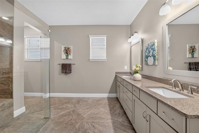 9240 SW 89TH STREET ROAD, Ocala, FL 34481