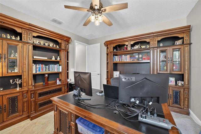 9240 SW 89TH STREET ROAD, Ocala, FL 34481