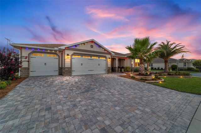 9240 SW 89TH STREET ROAD, Ocala, FL 34481