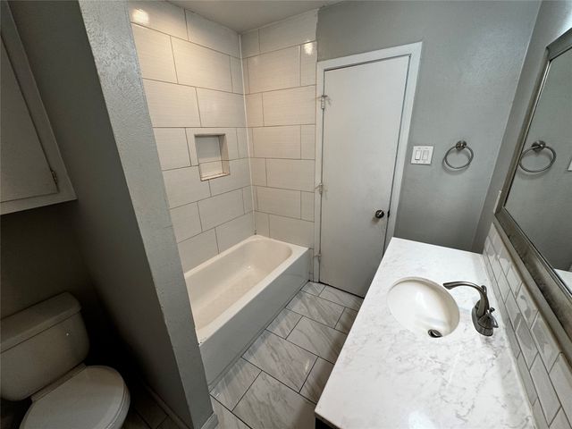 2607 Clearview Circle, Dallas, TX 75233