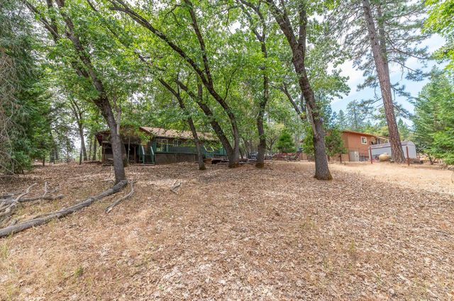 11082 Quail Dr, Pine Grove, CA 95665