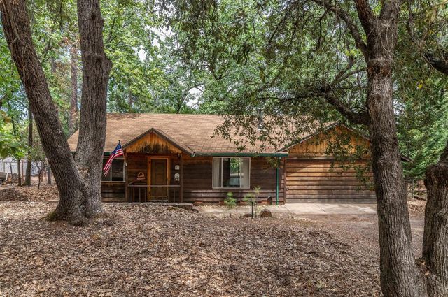 11082 Quail Dr, Pine Grove, CA 95665