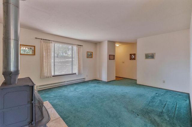 11082 Quail Dr, Pine Grove, CA 95665