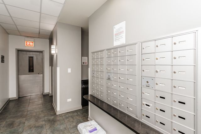 4537 S Drexel Boulevard 706, Chicago, IL 60653